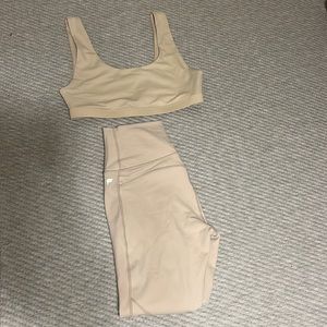 Fabletics Cream Matching Set